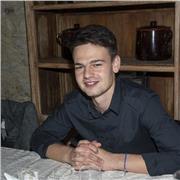 Studente di Fisica (Unifi) impartisce lezioni di matematica, fisica e chimica a studenti di medie/superiori (anche preparazione di compiti in classe)